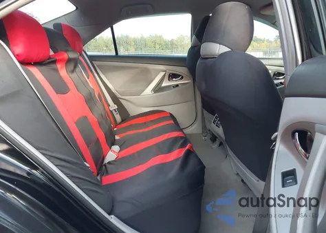 2011 Toyota Camry Se/Le/Xle z USA, uszkodzony, nr VIN 4T1BF3EK2BU682261